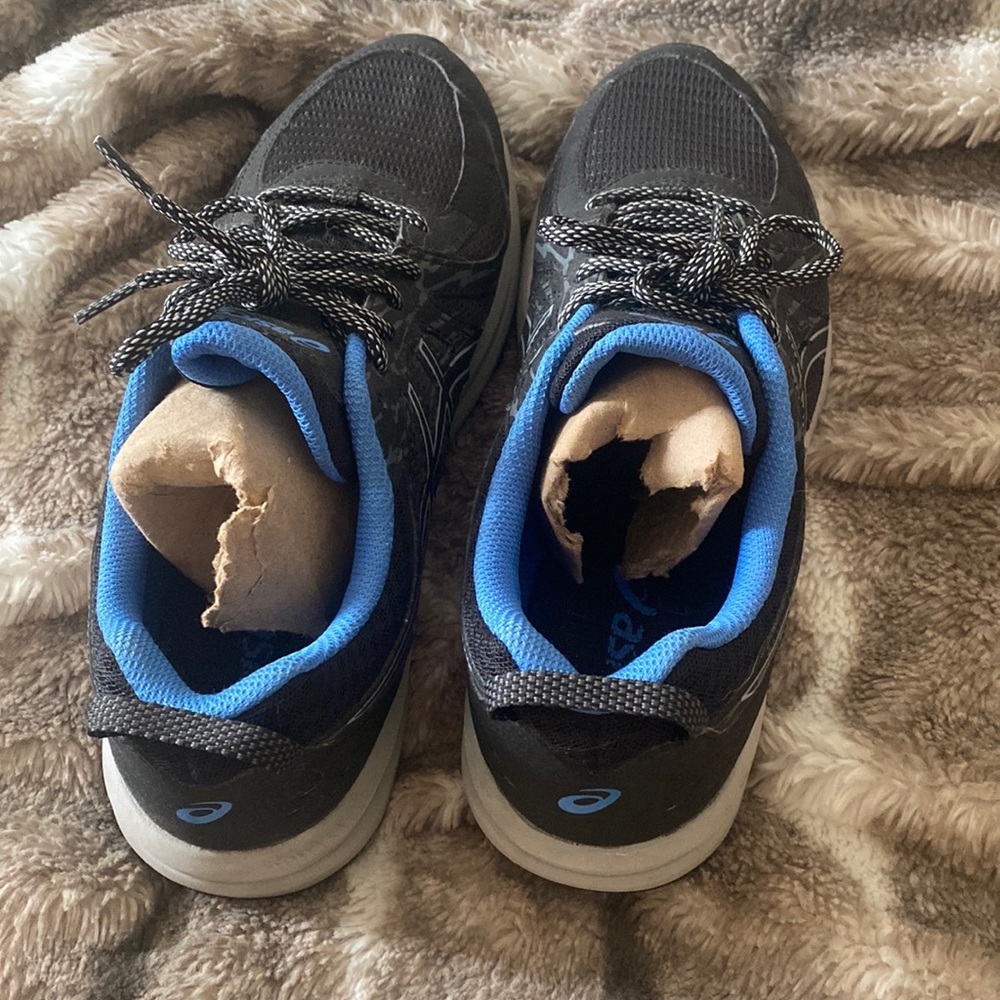 ASICS Running Sneaker- Barely Used